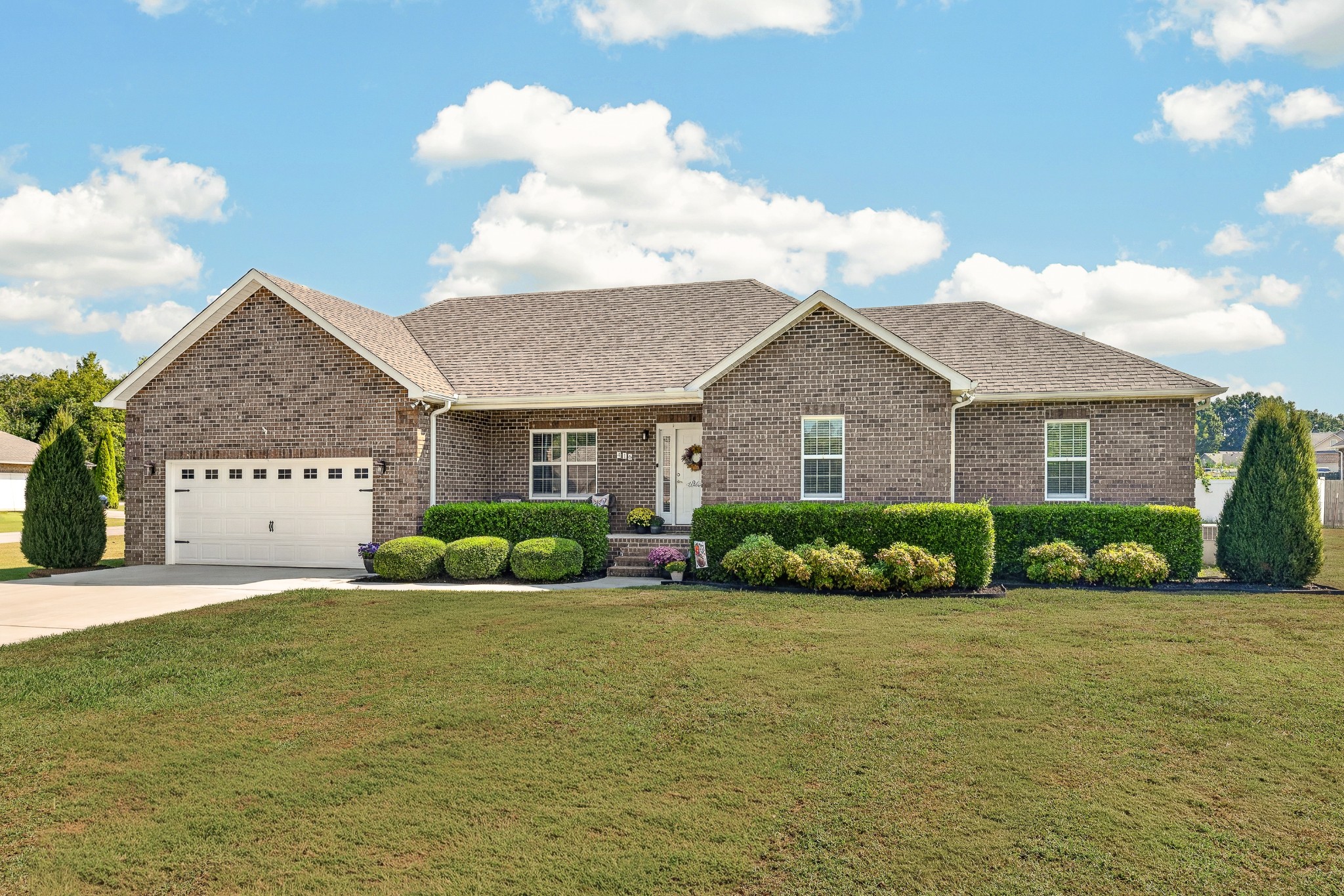 416 Colonial Dr