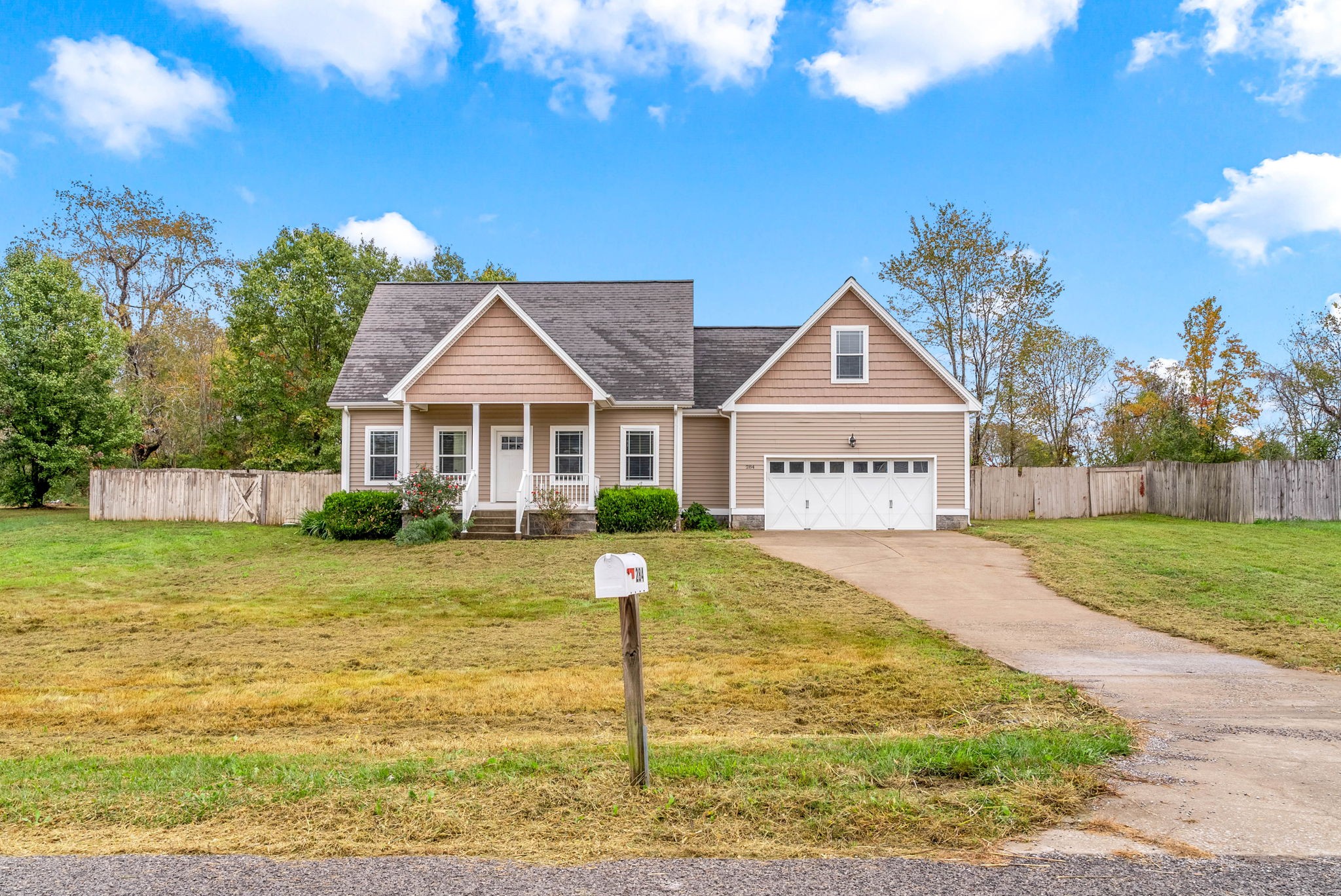 284 Meadowbrook Dr