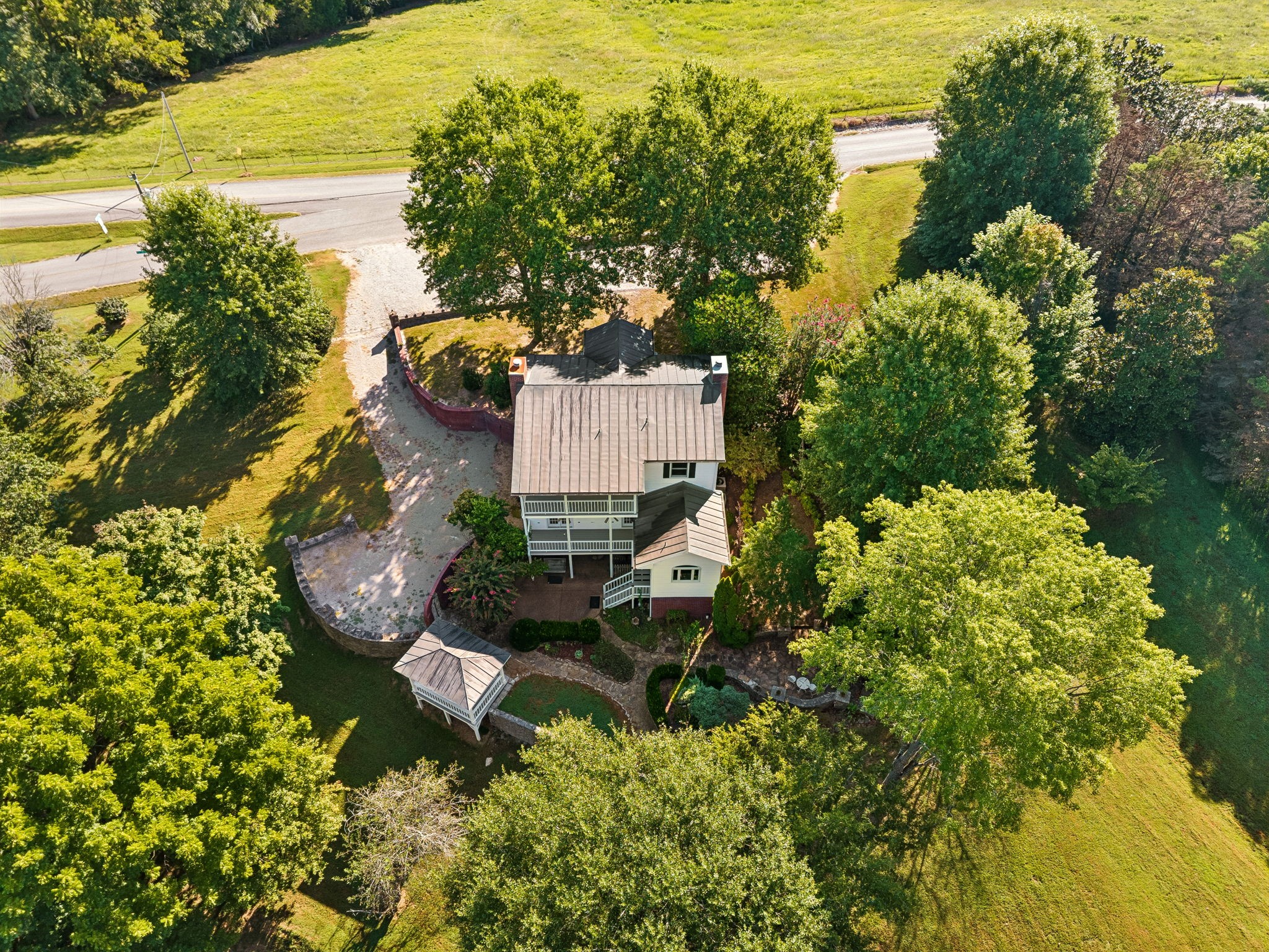 1668 Old Lewisburg Hwy