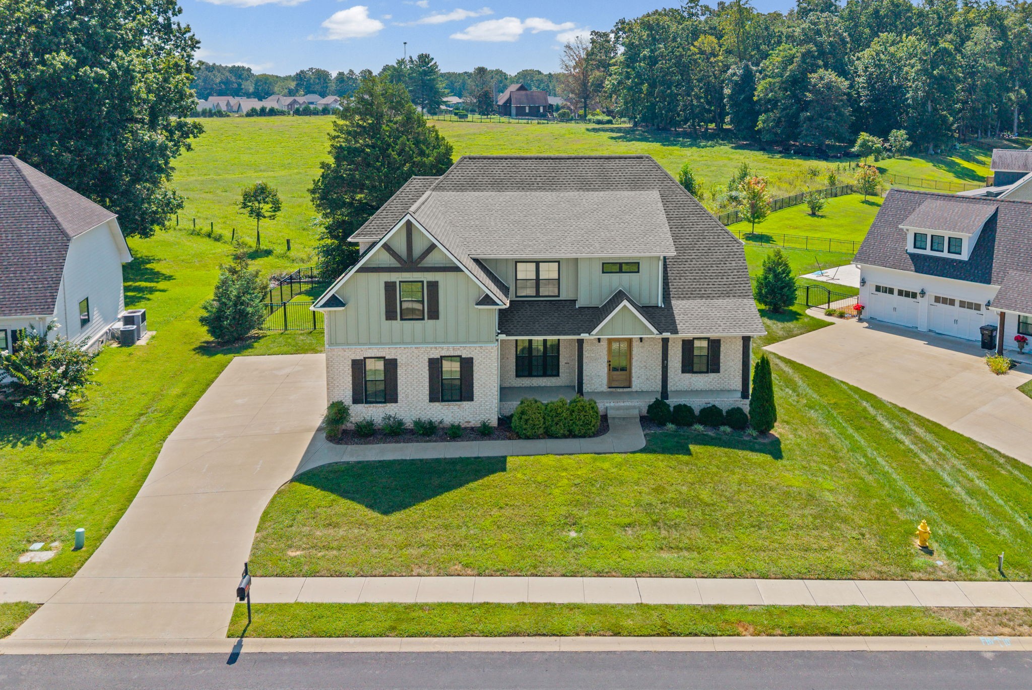 104 Sawyer Ct