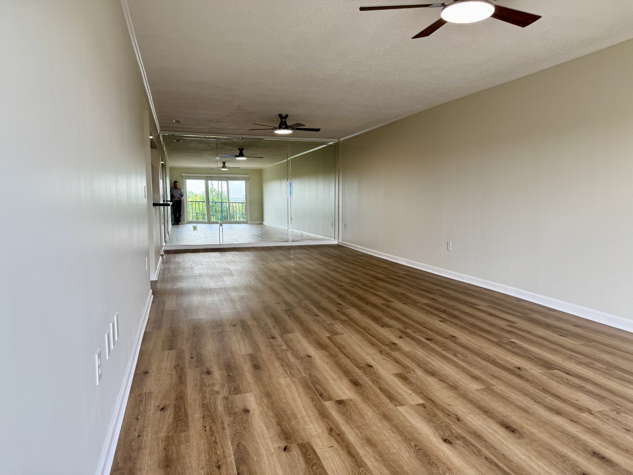 200 Sanders Ferry Rd
