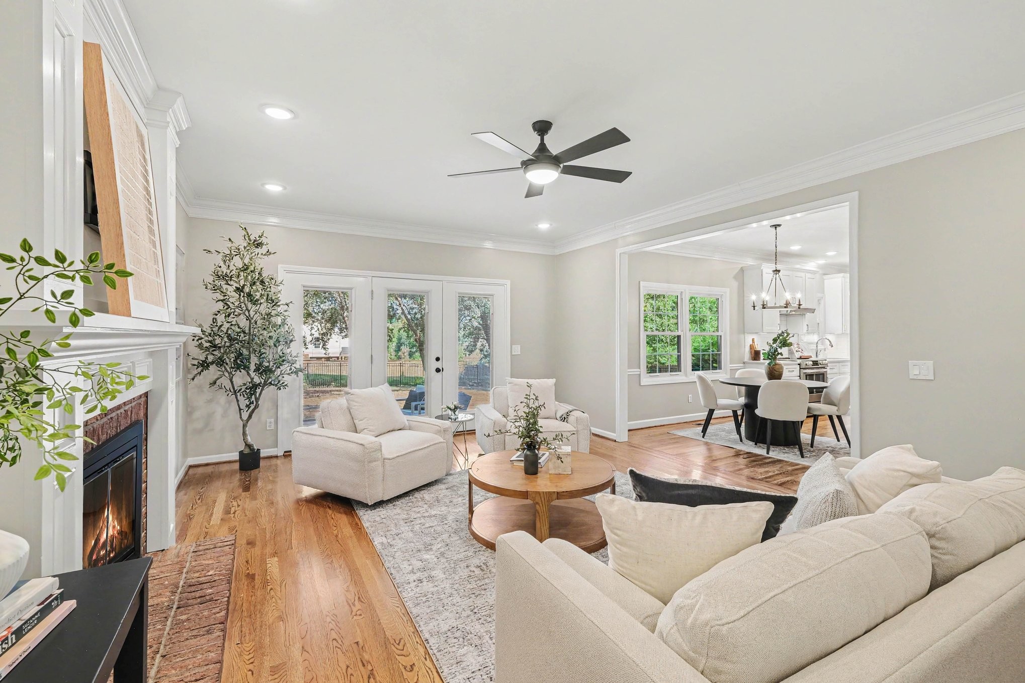 8358 Carriage Hills Dr