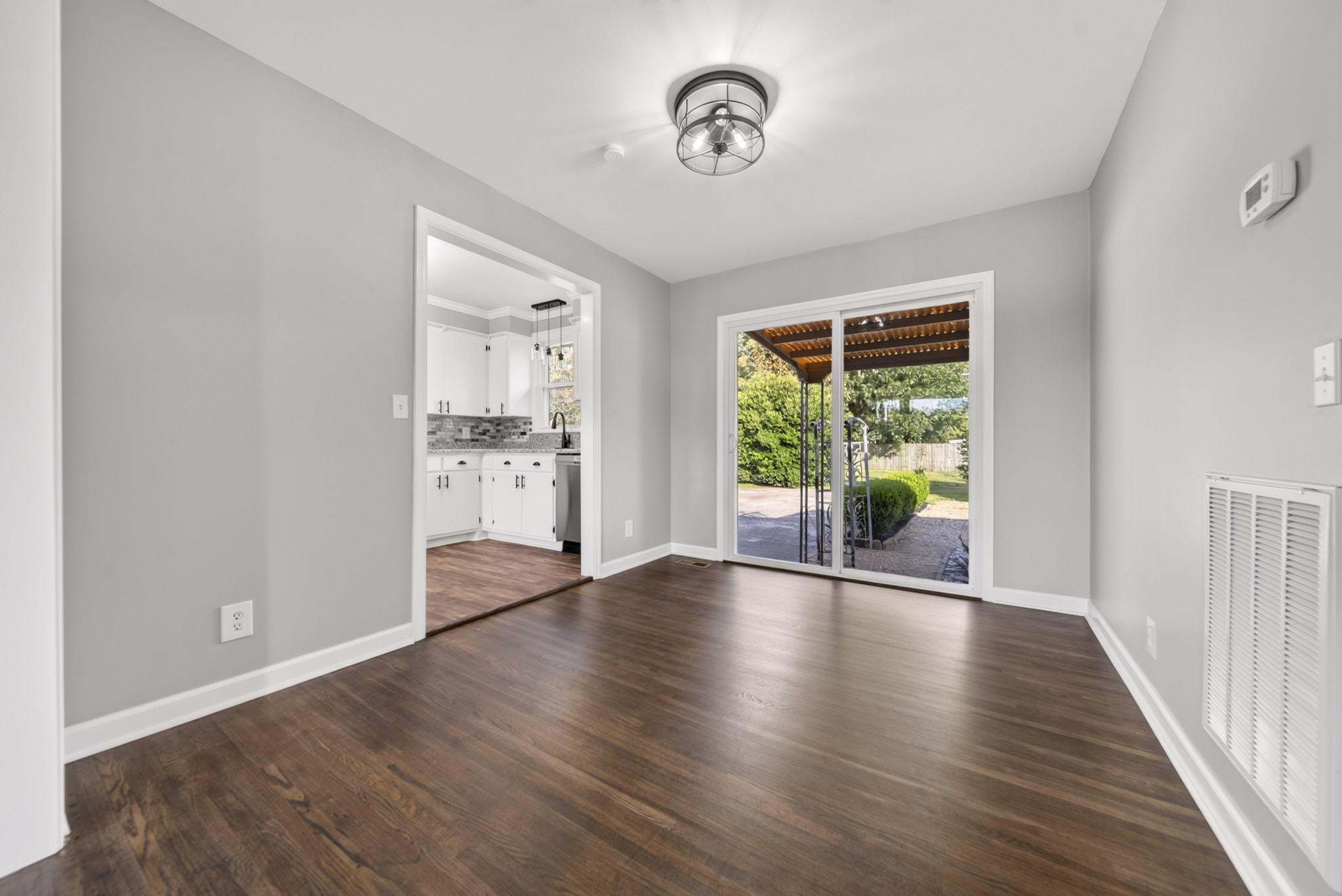 111 Hiller Dr