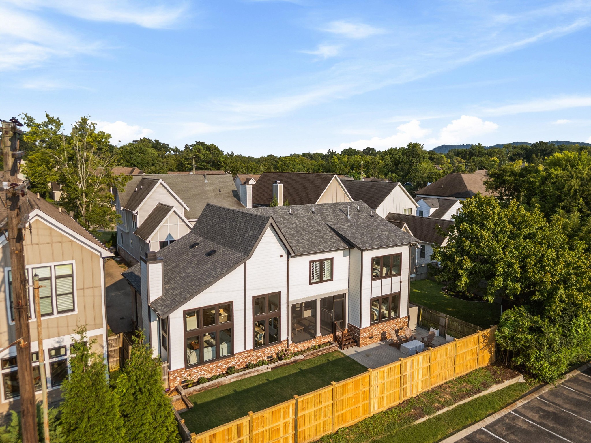 4105 Lone Oak Rd