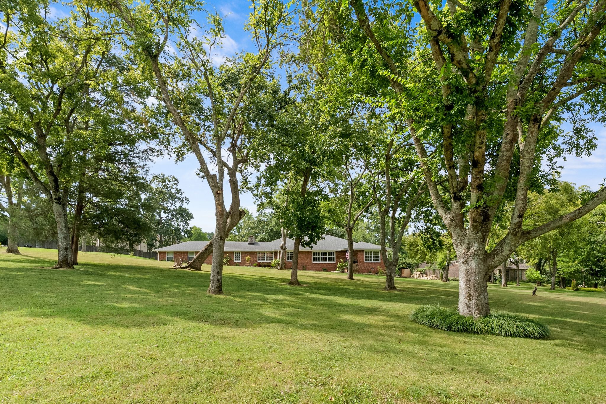 615 W Meade Dr