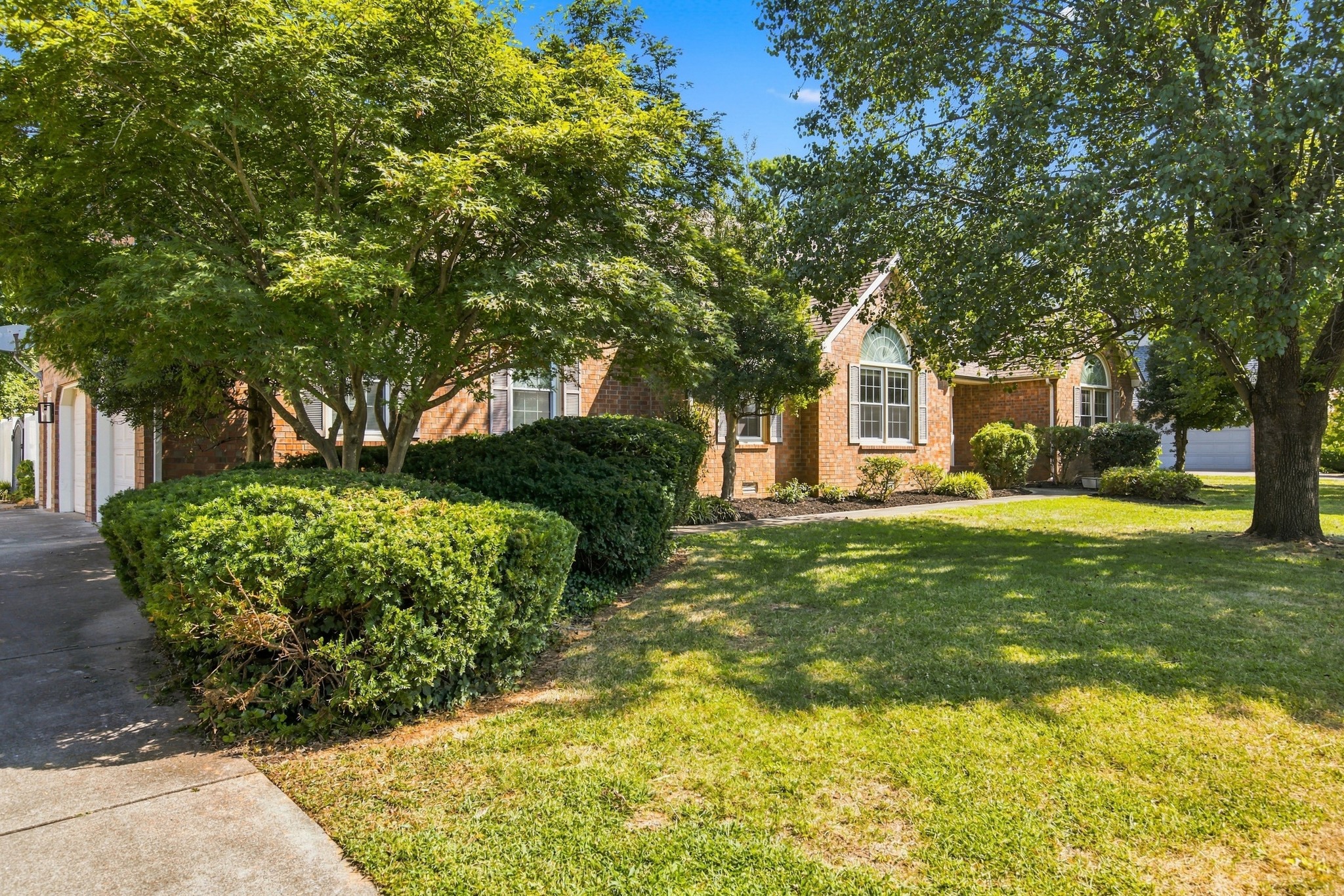 310 Westchester Ct