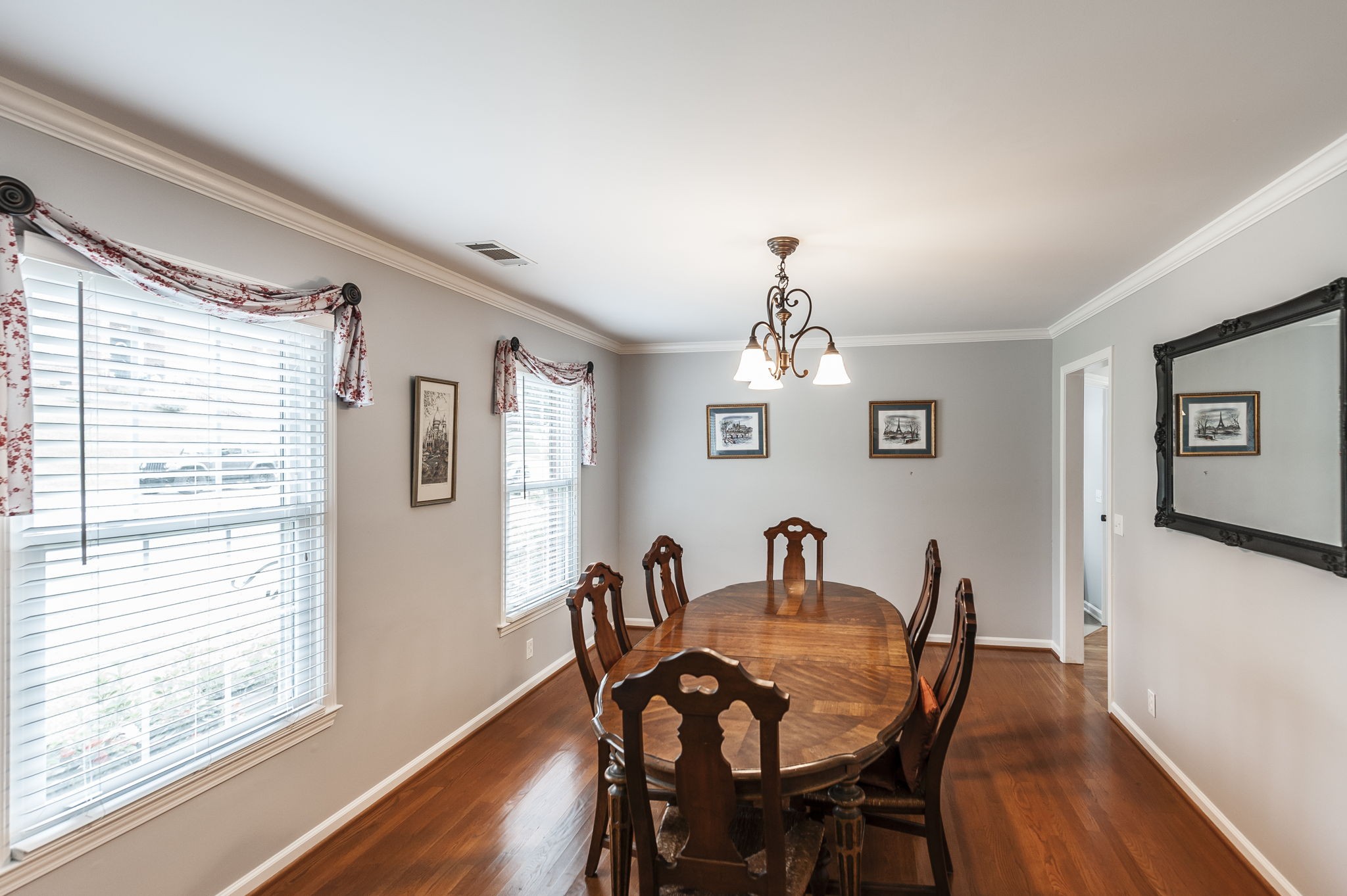 7149 Poplar Creek Trace