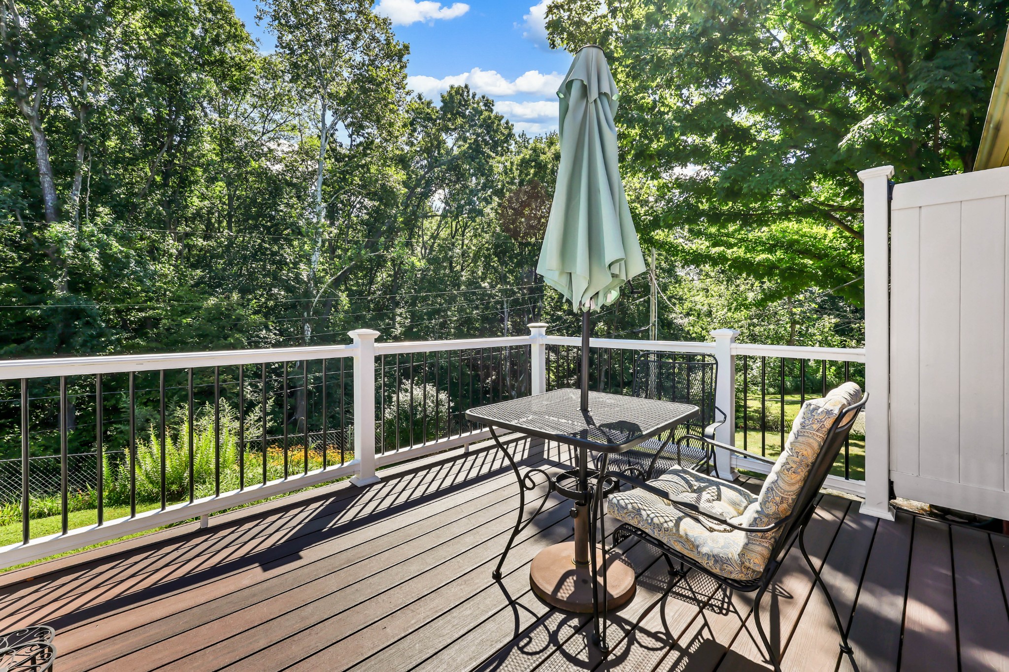 446 Oriole Cir