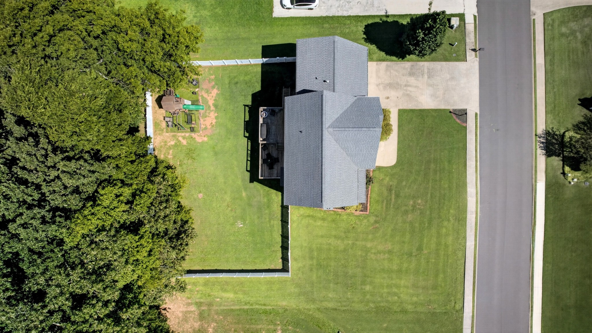 144 Bartlett Cir, NE