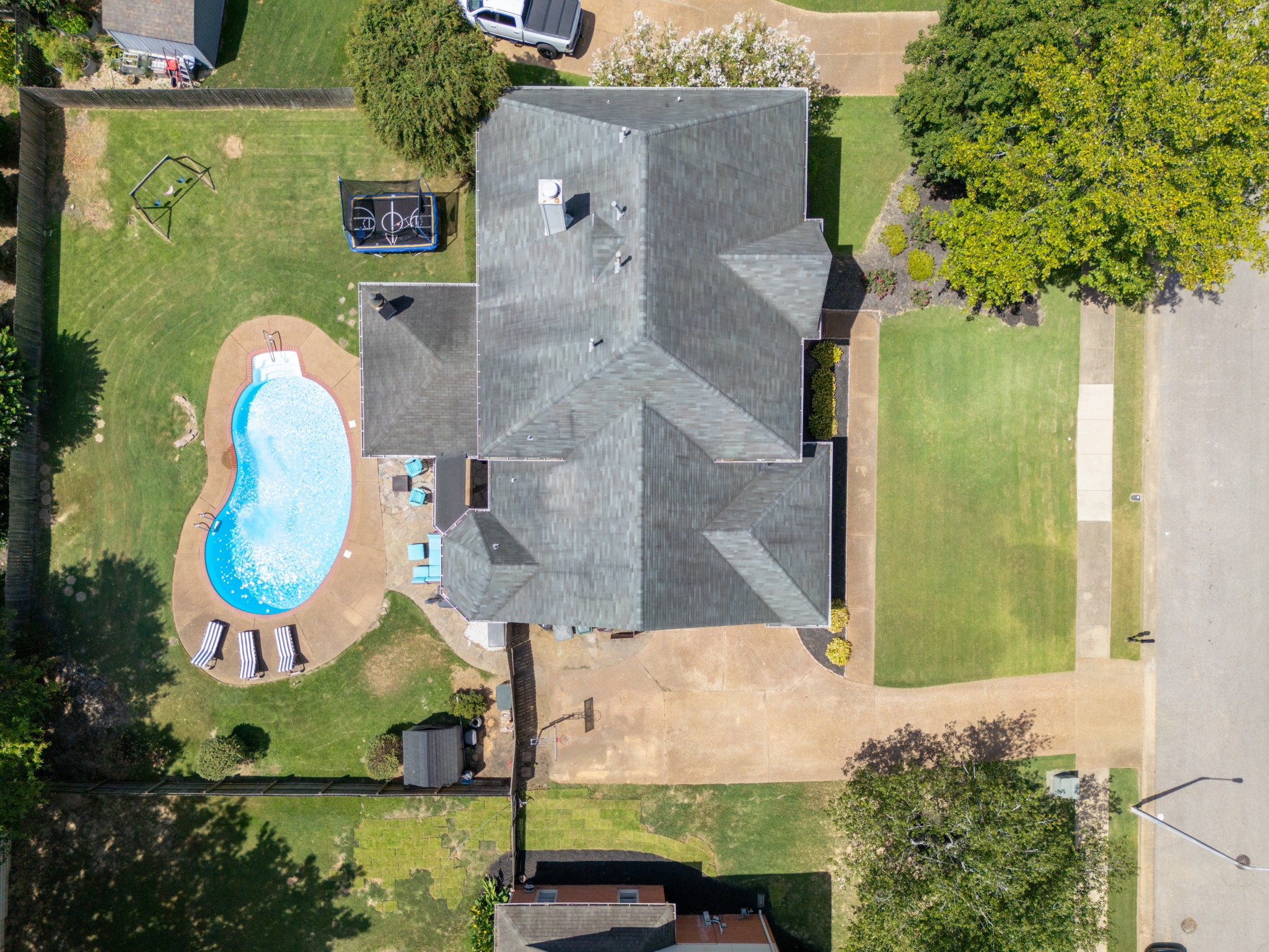 947 Valleyview Ln