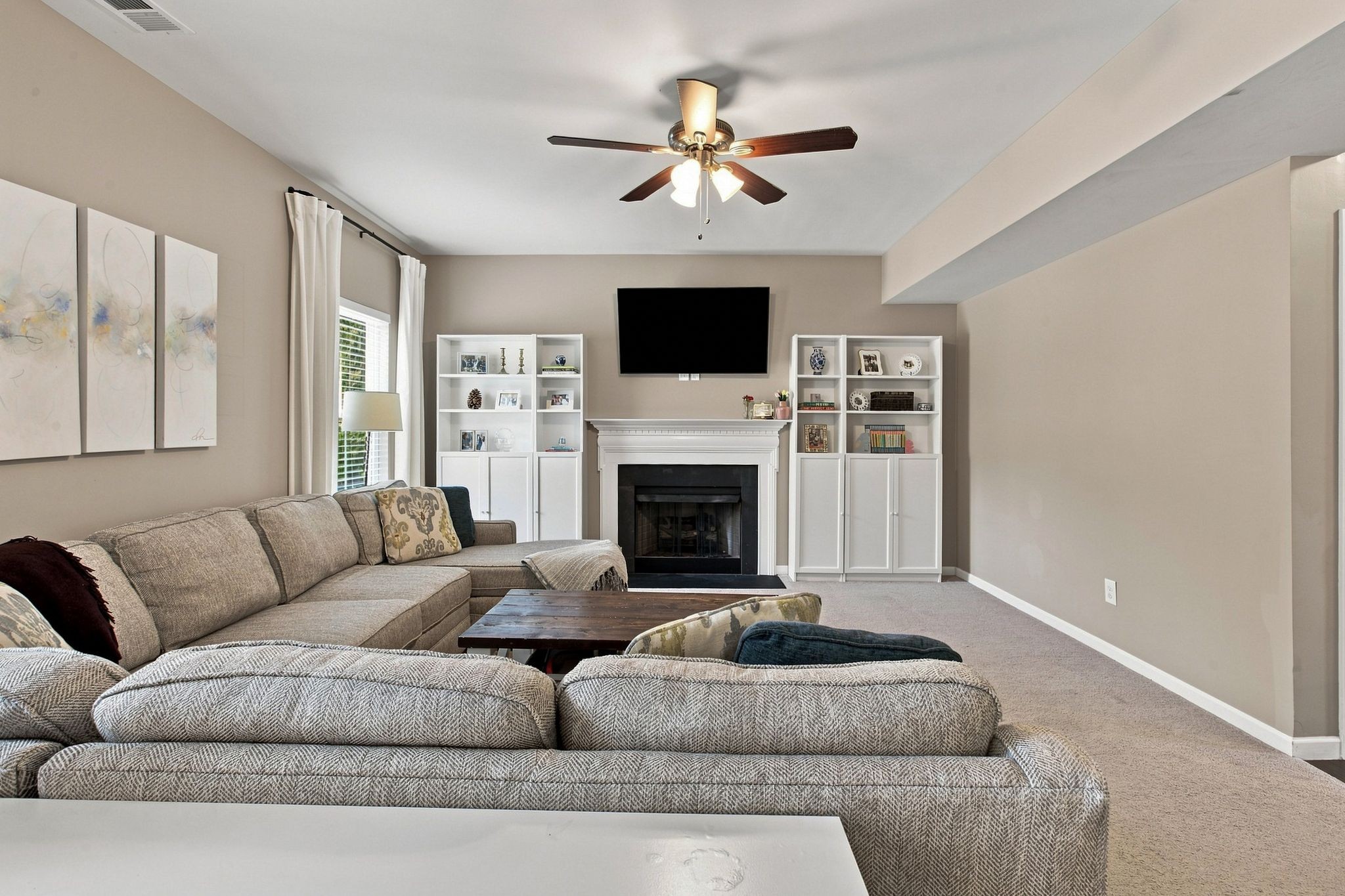 544 Wolfeboro Ln