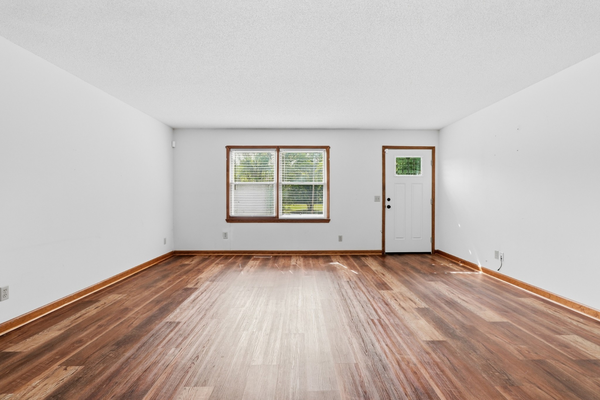 1205 Highway 82, S