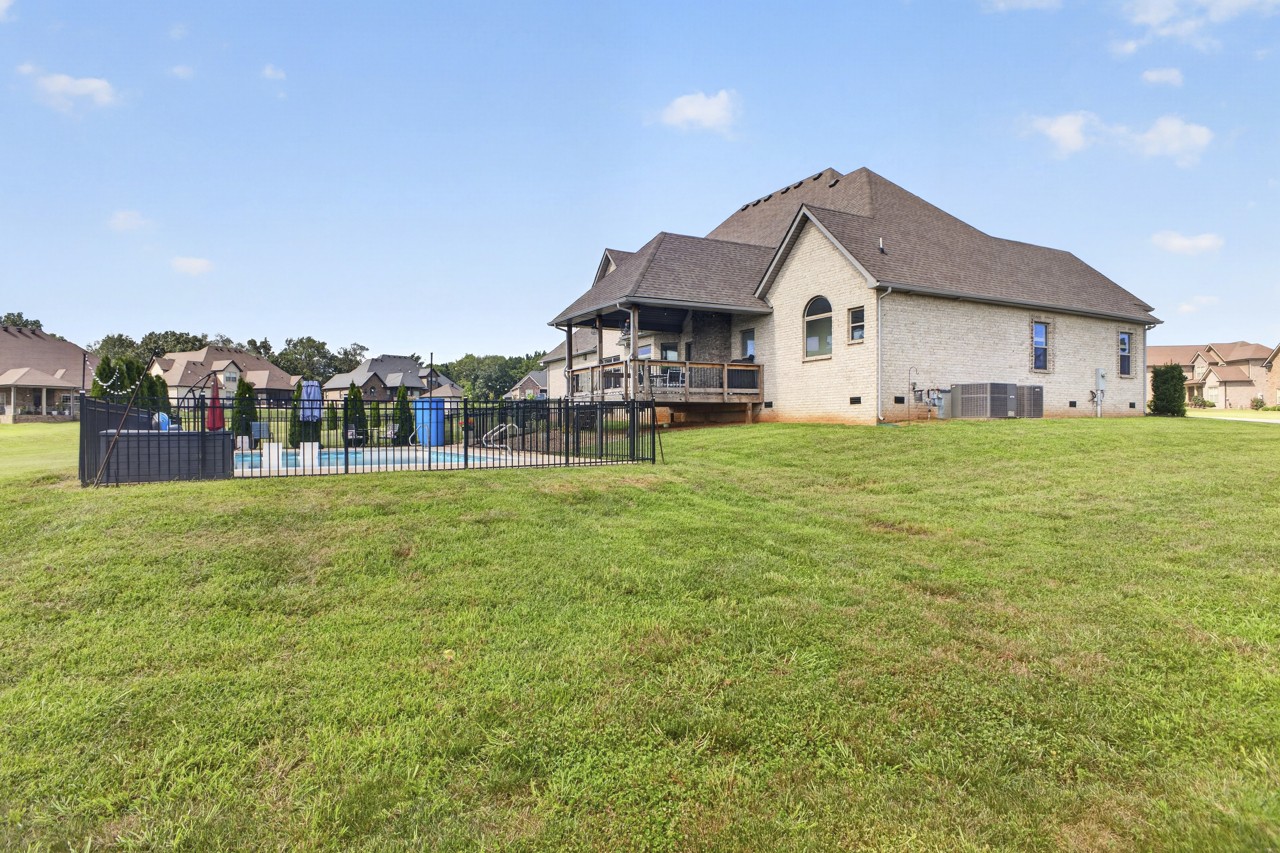 482 Archie Ct