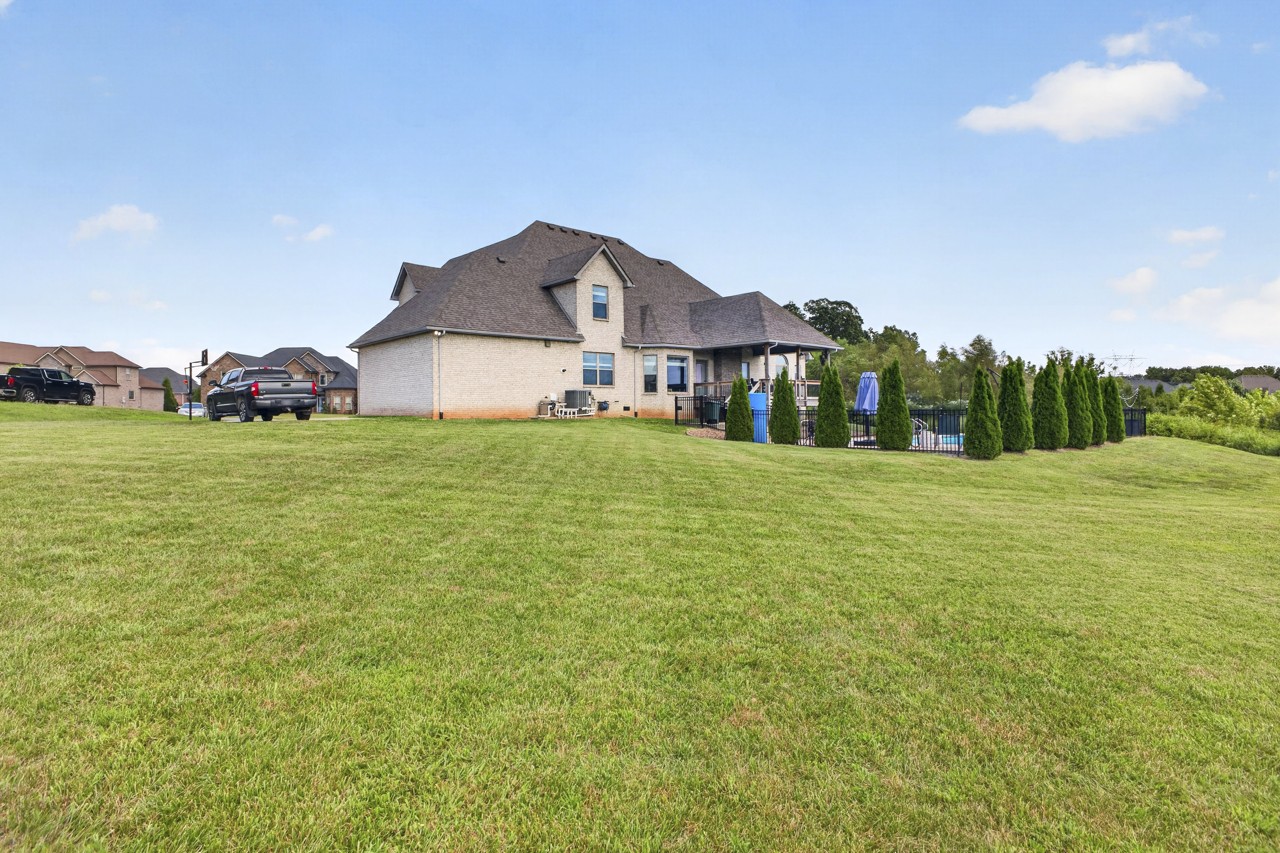 482 Archie Ct