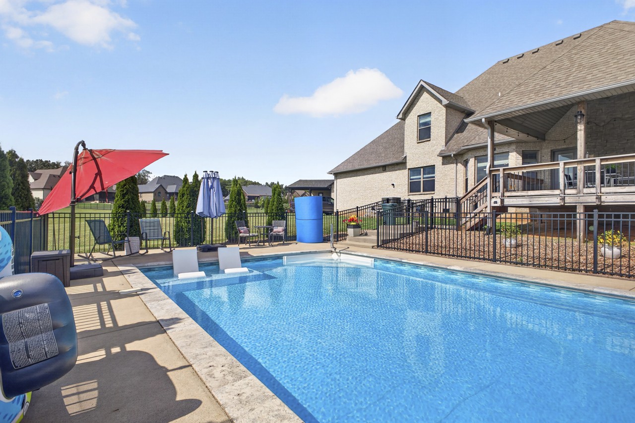 482 Archie Ct