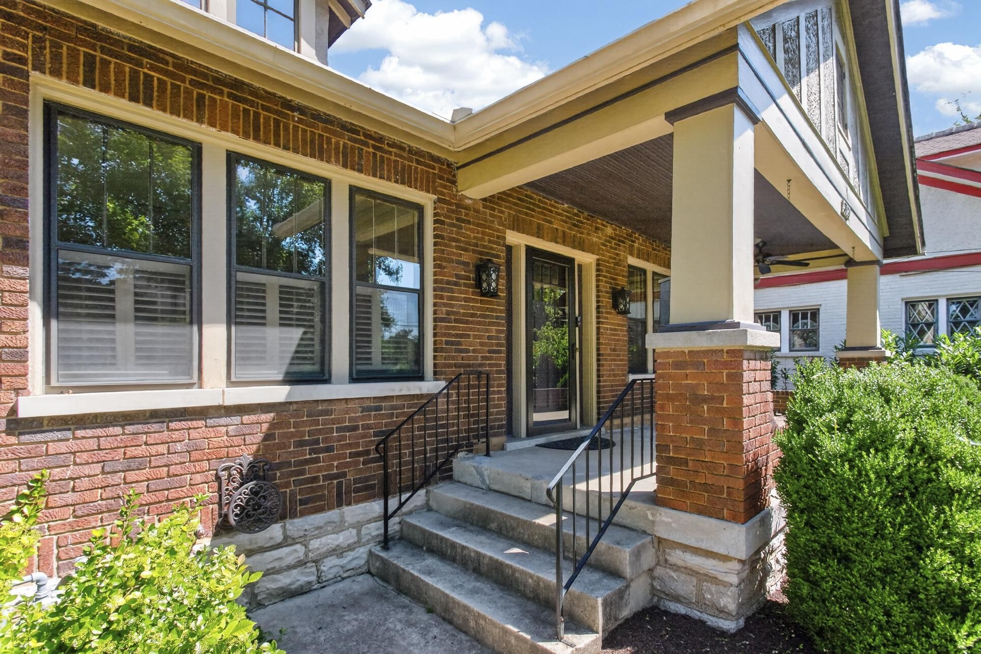 3520 Richardson Ave