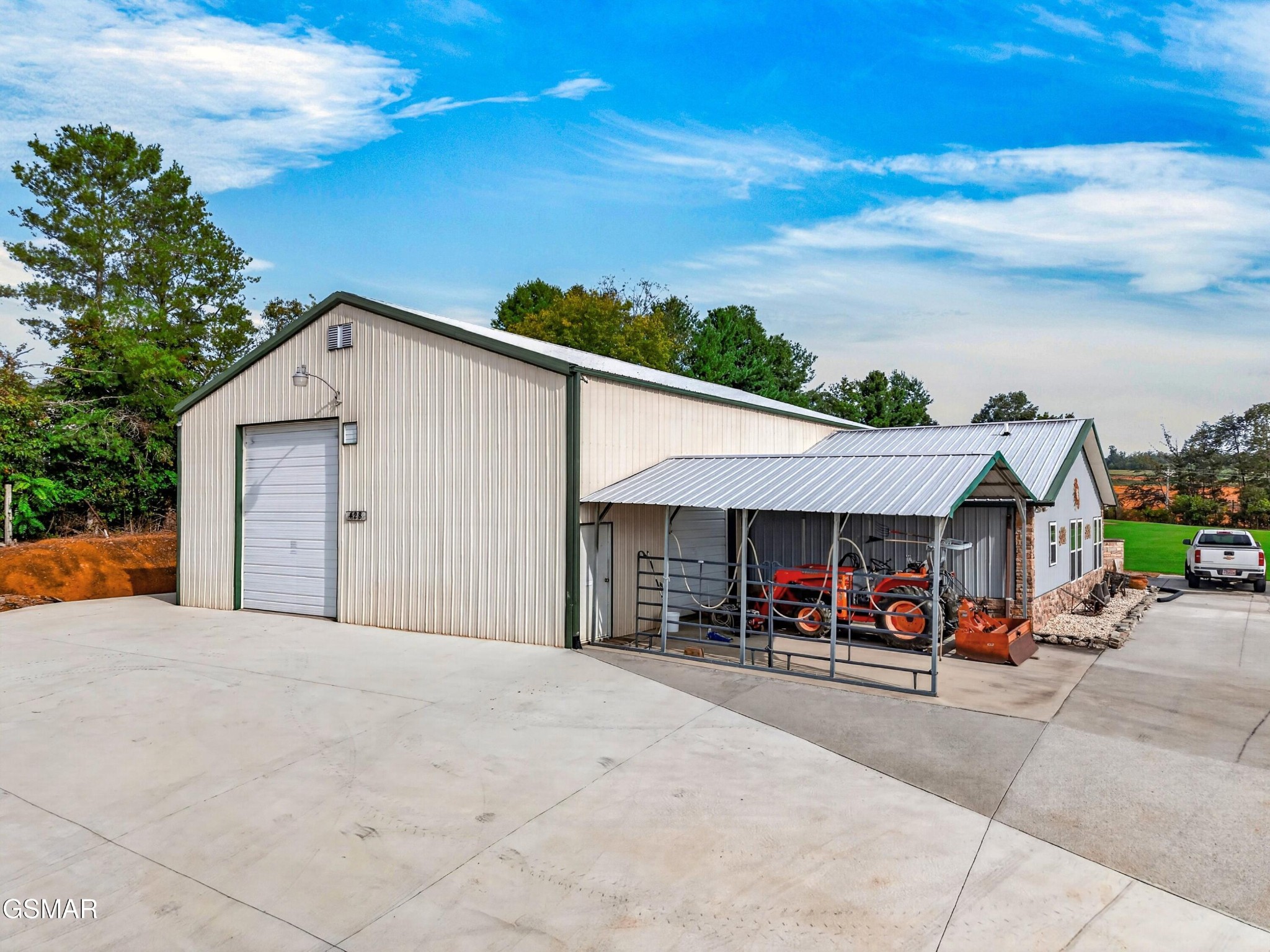428 Shrader Road