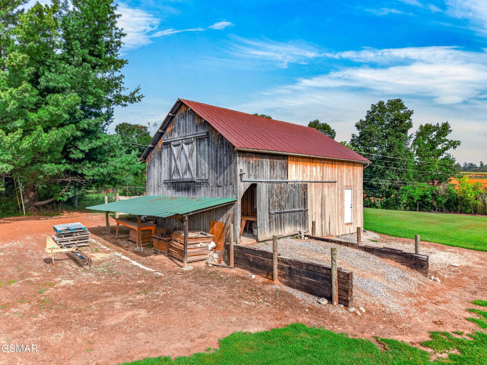 428 Shrader Road