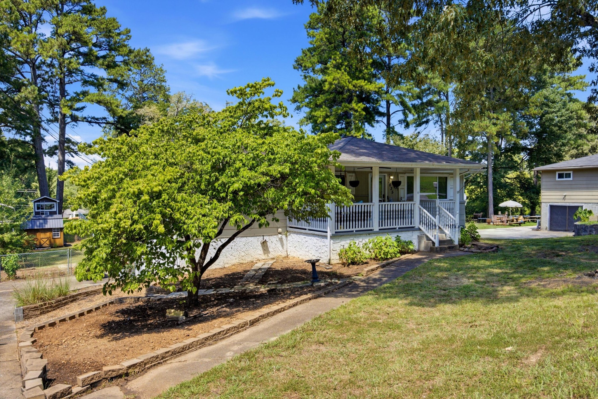 7635 Mallette Road