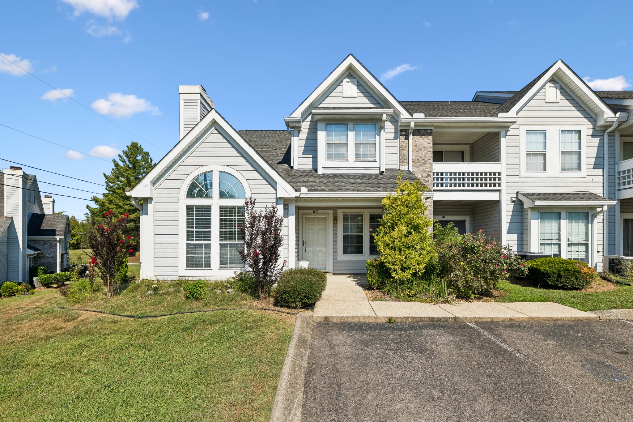 470 S Main St