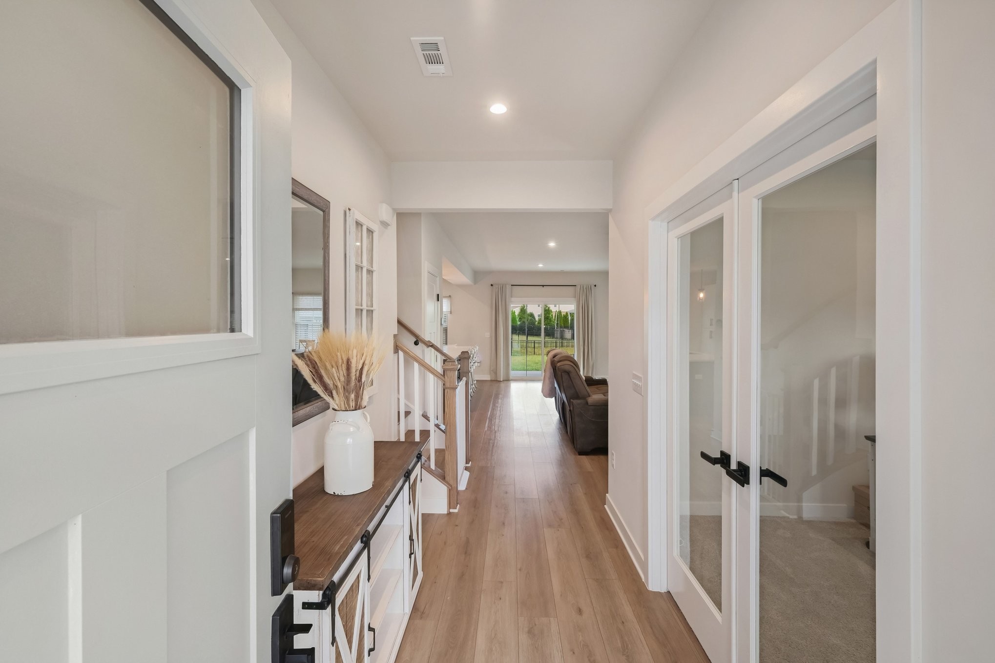 1913 Oak Dr