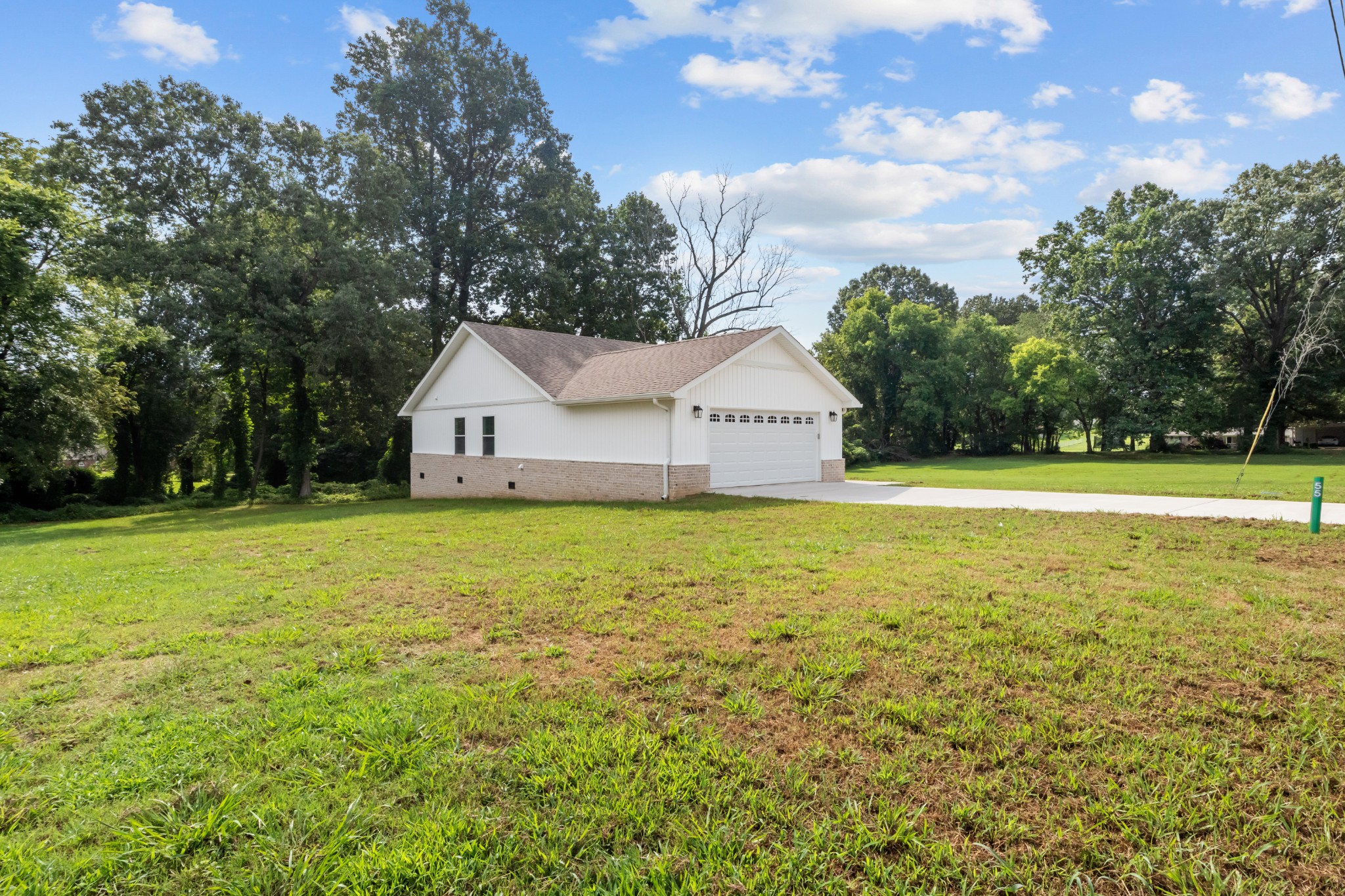 55 Hillcrest Dr