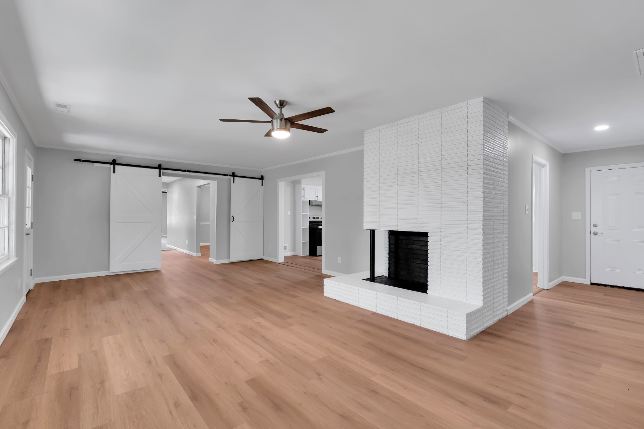 1003 Pickett Dr