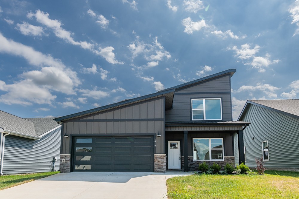 2717 Brewster Drive