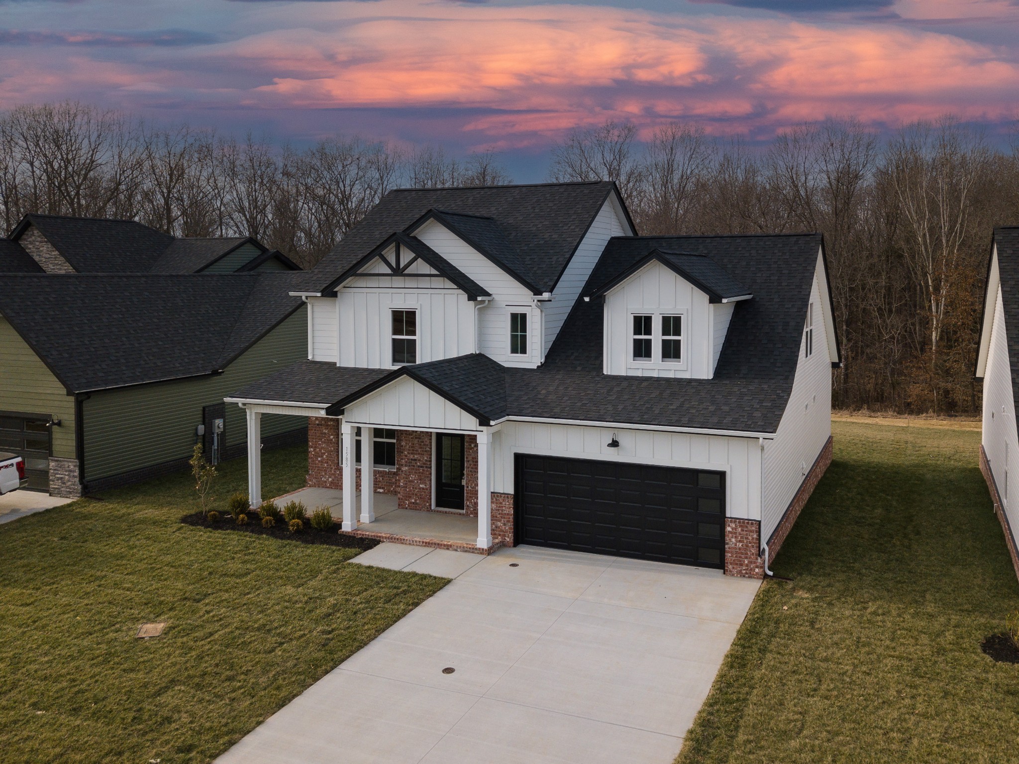 1585 Hidden Creek Trail
