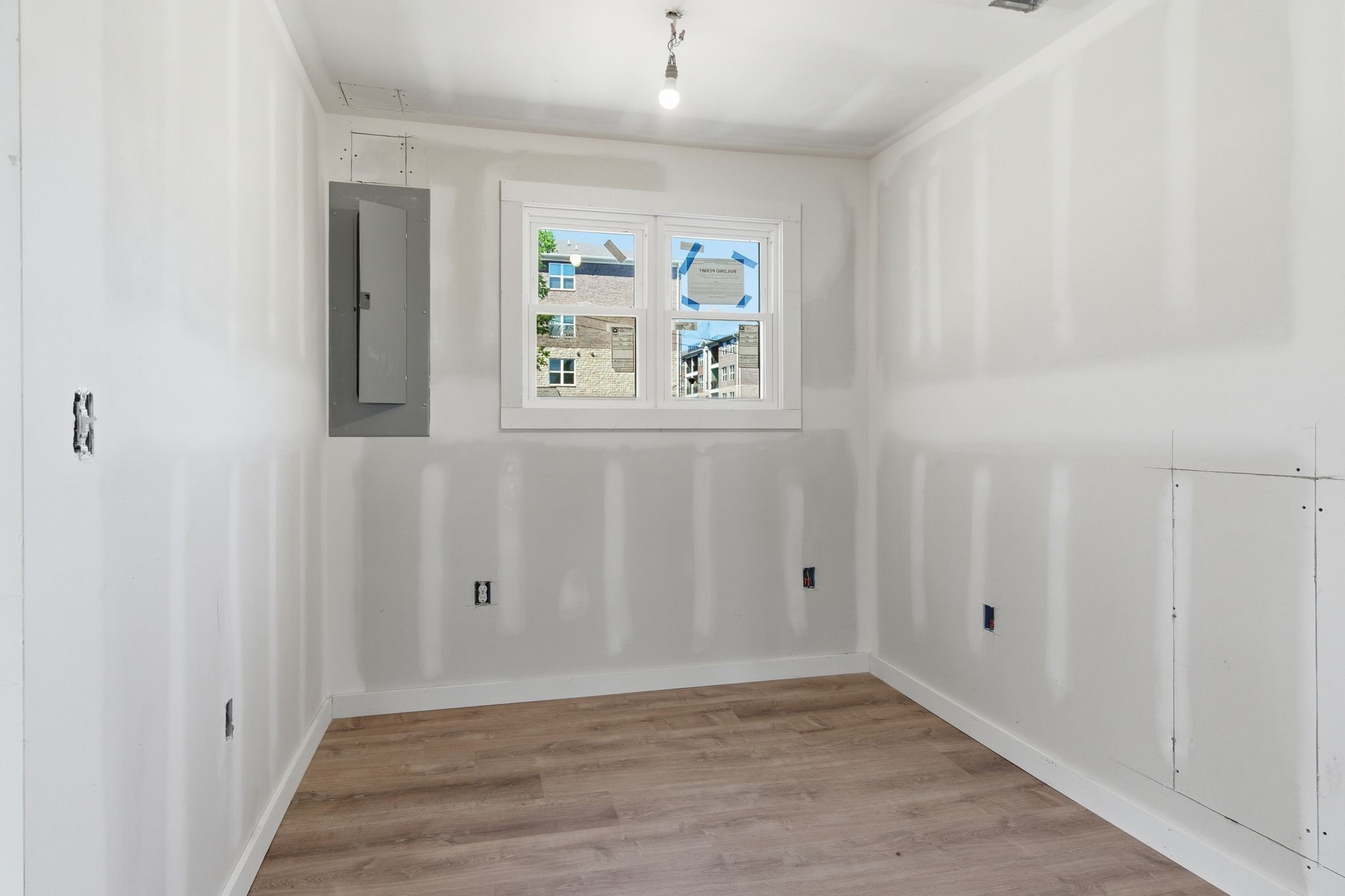 605 Creative Way