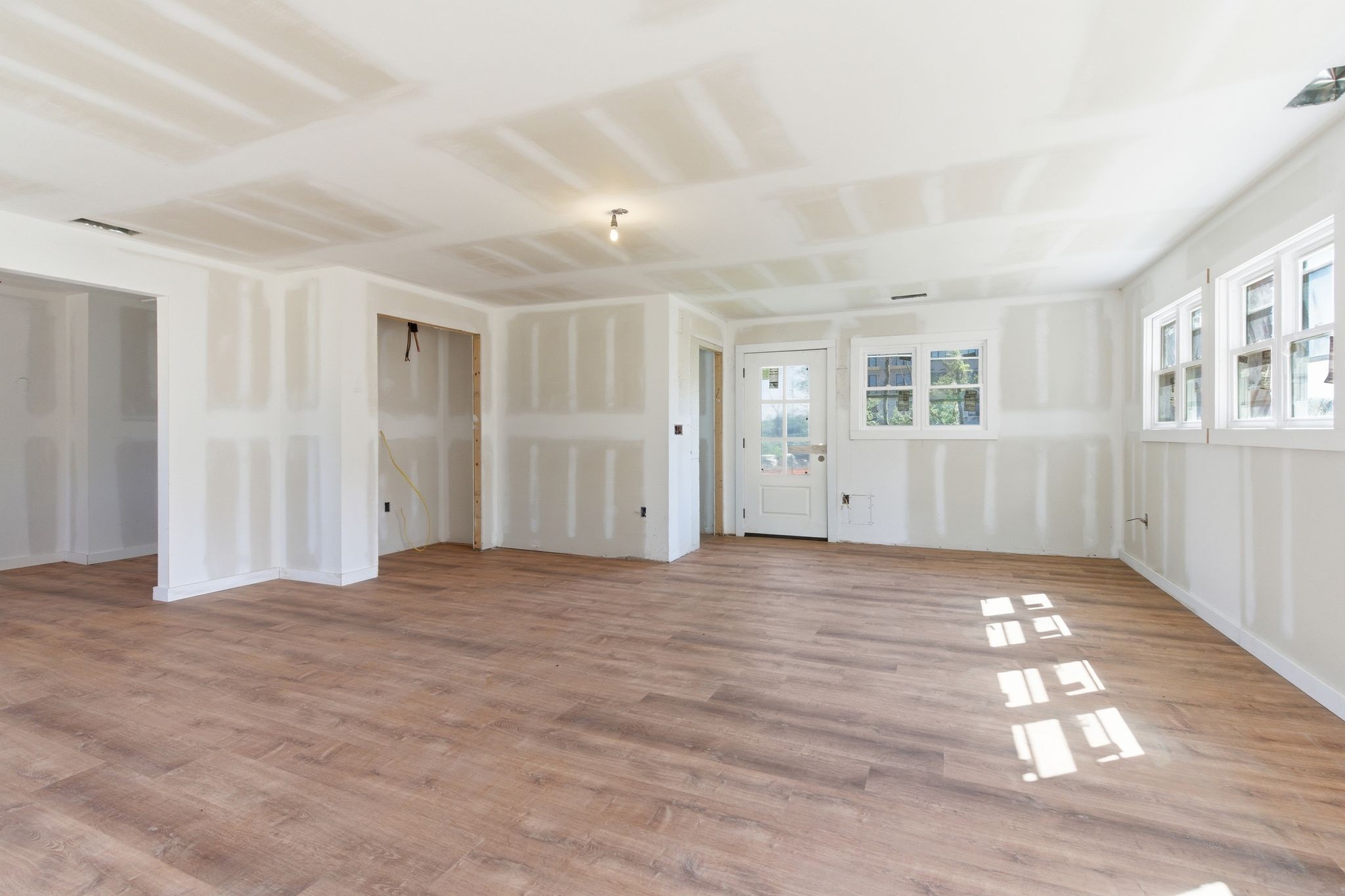 605 Creative Way