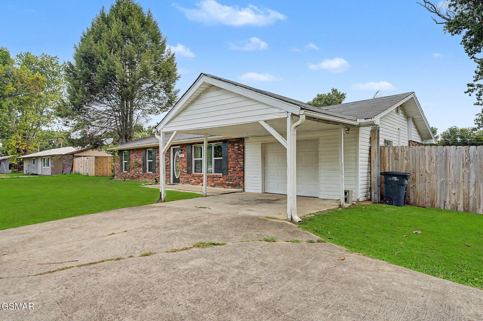 2319 Pittman Center Road