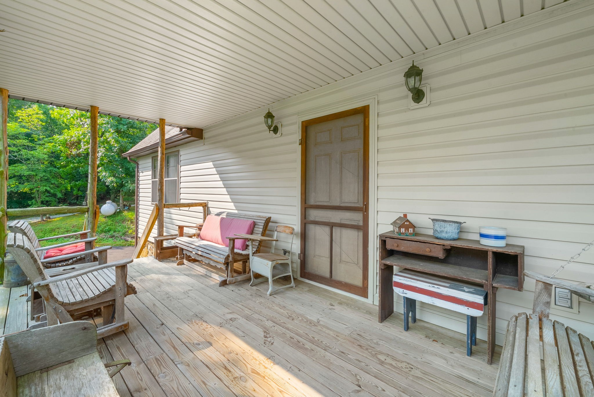 10121 Princeton Rd