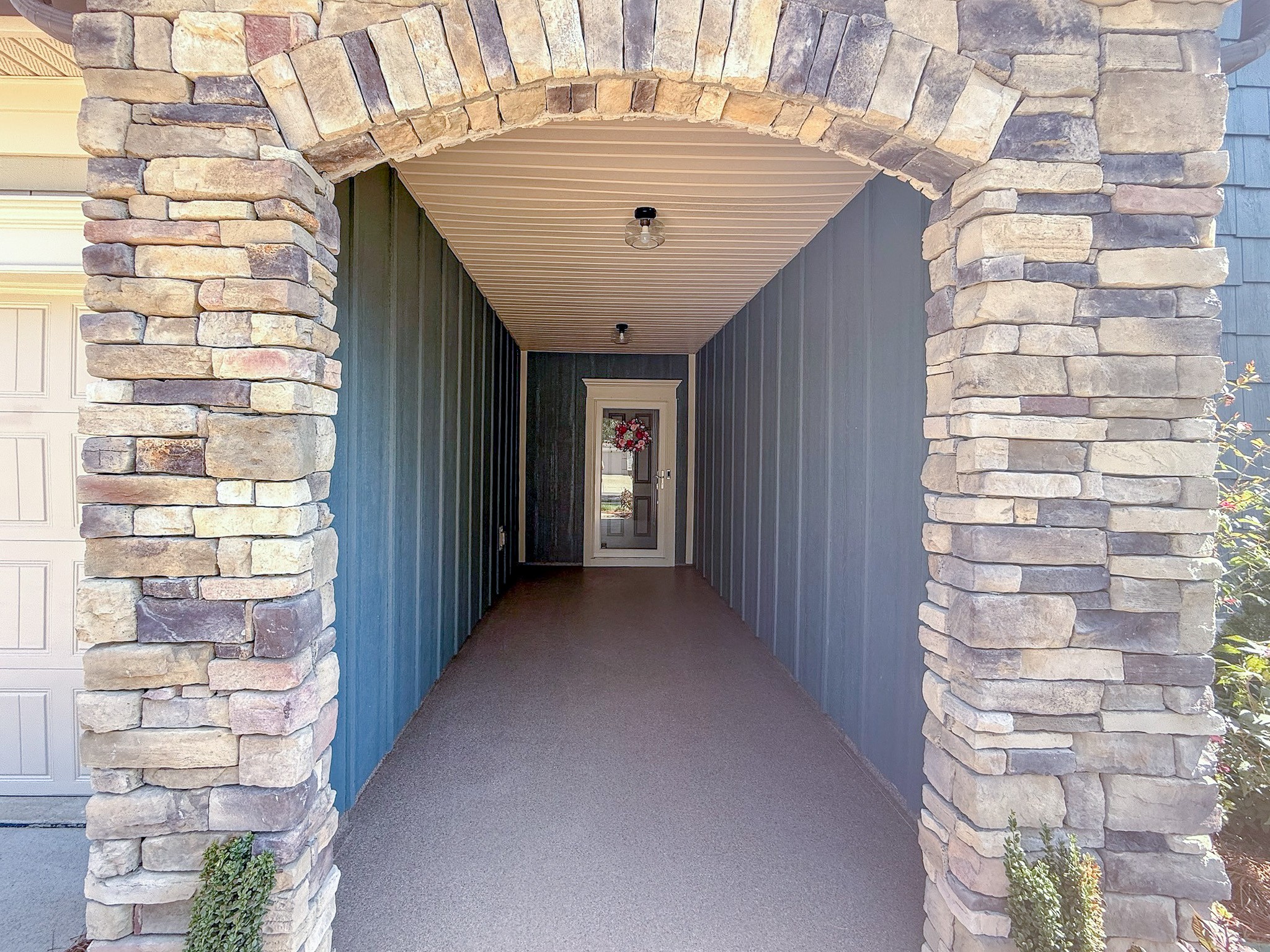 701 Clay Ct