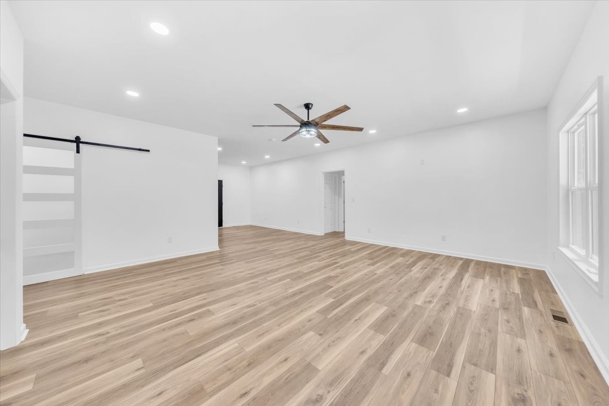 226 Woodland Way