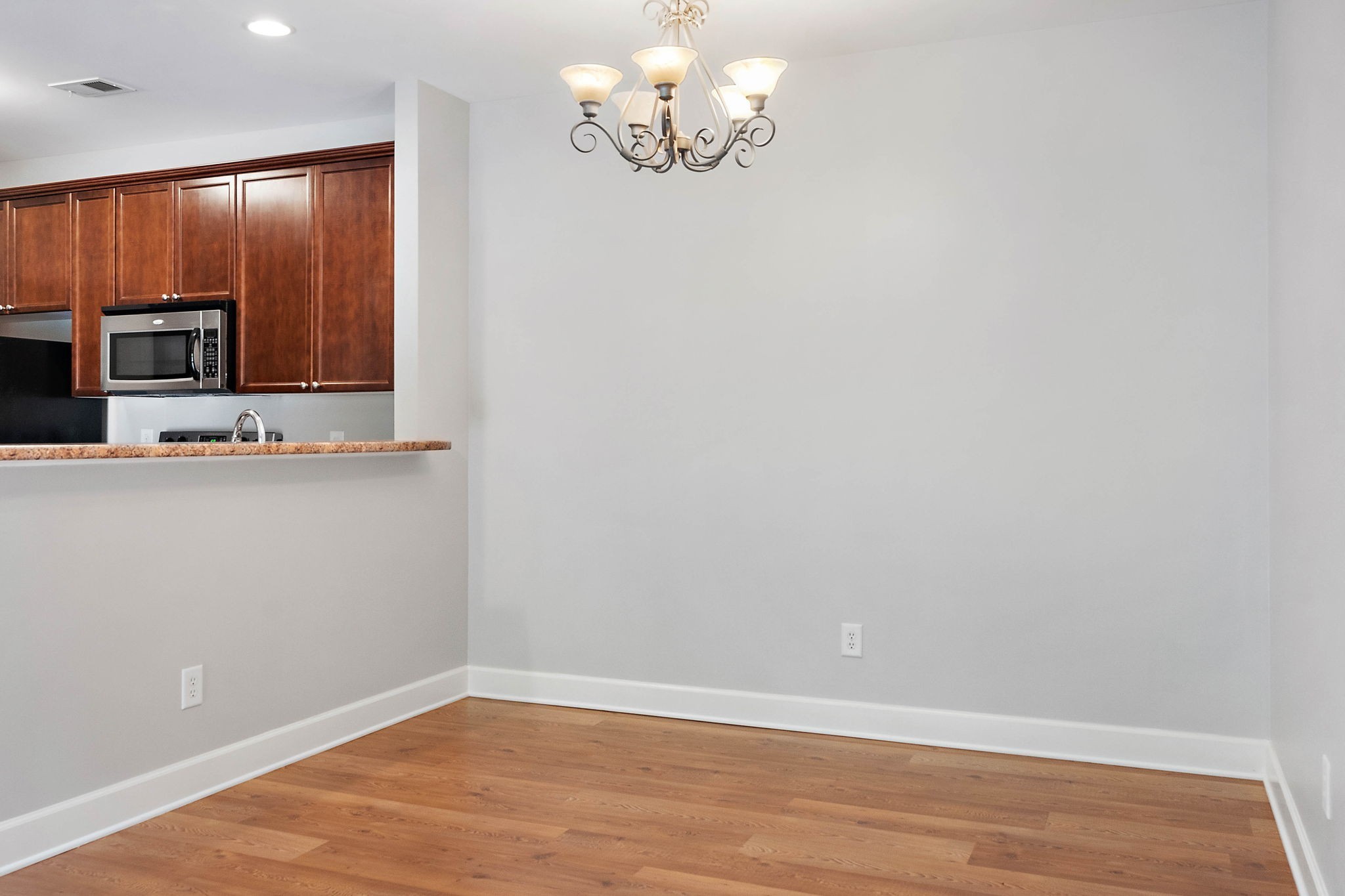 8221 Lenox Creekside Dr