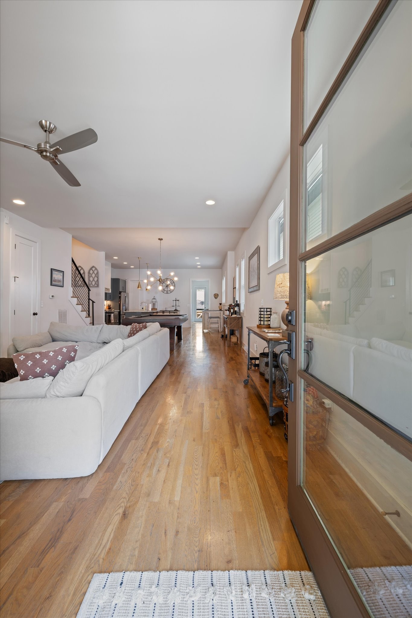 1605 10th Ave, N