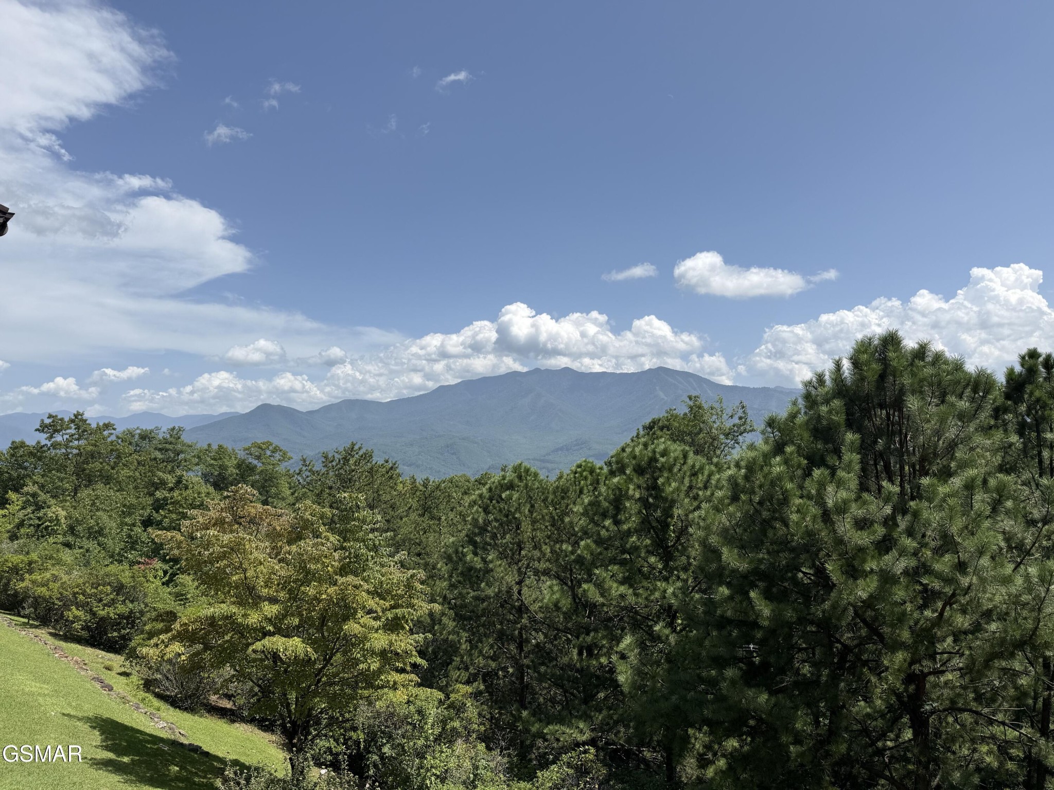 1050 Ski View Drive