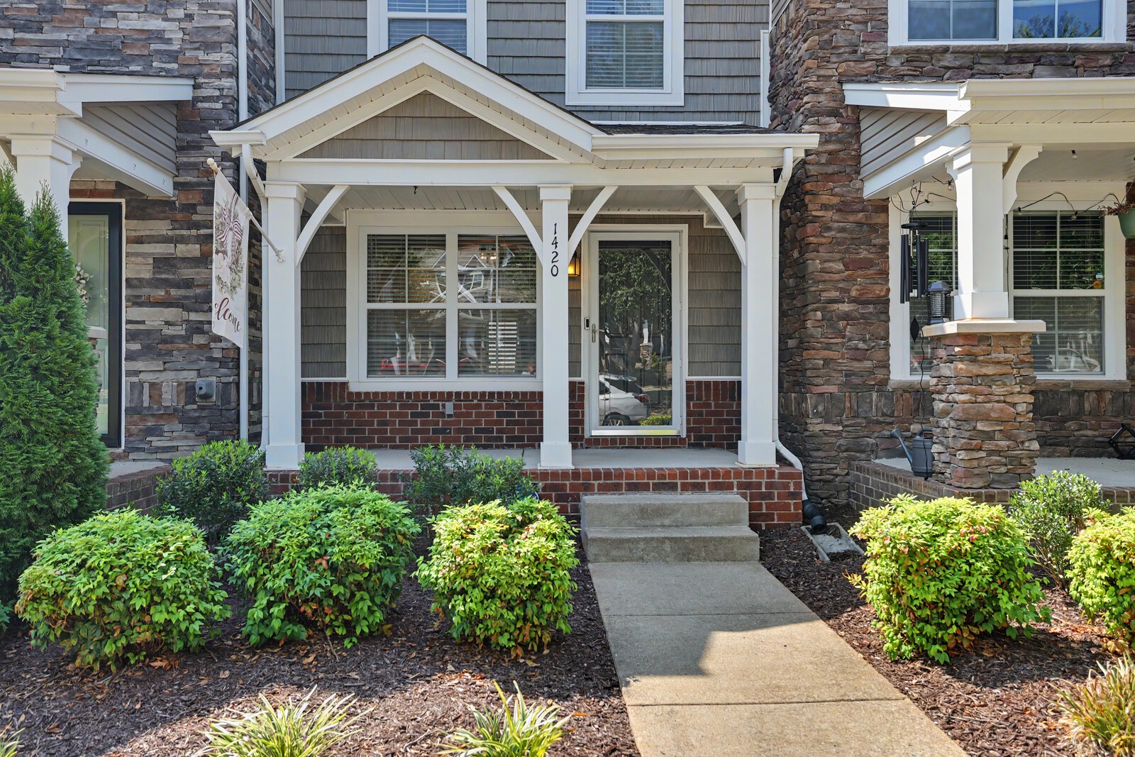 1420 Riverbrook Dr