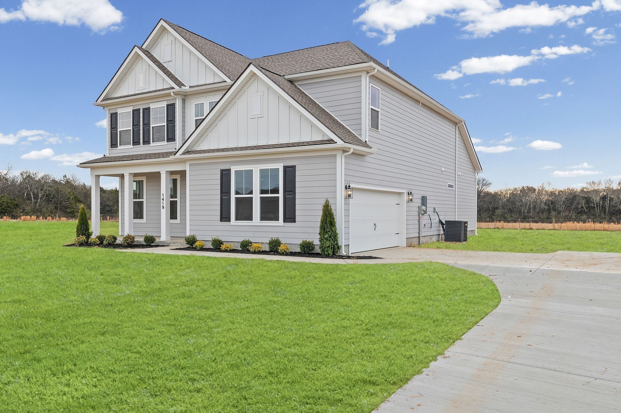 1433 Charles Dr