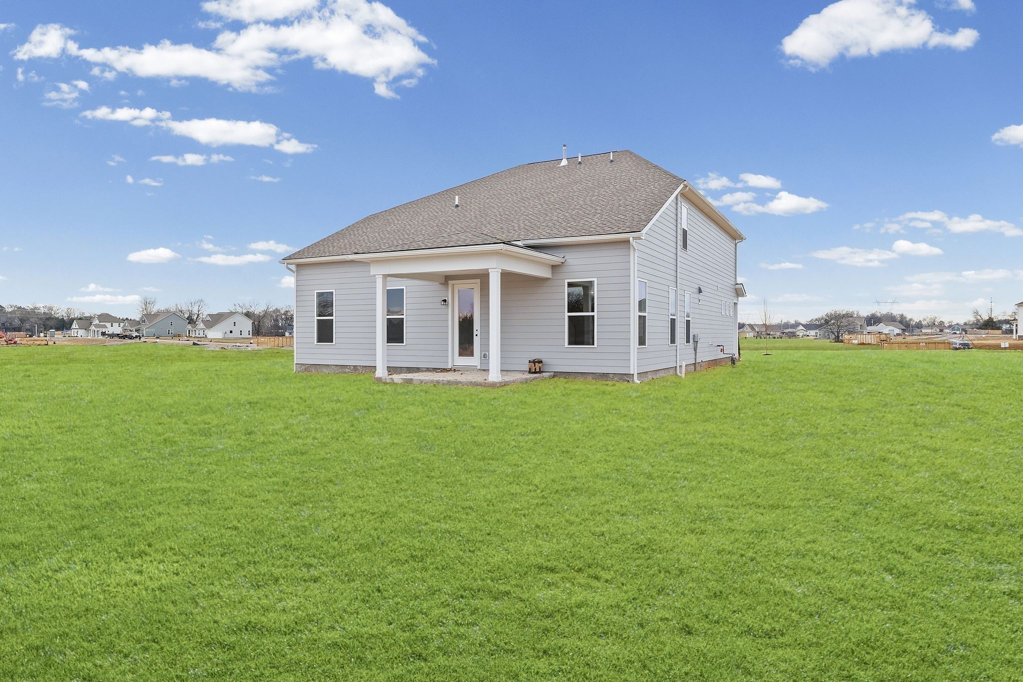 1433 Charles Dr