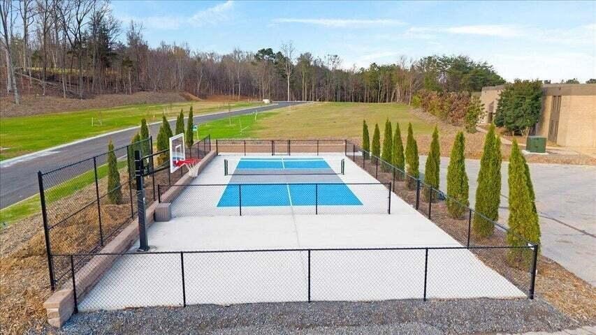 50 Northside Drive, NW