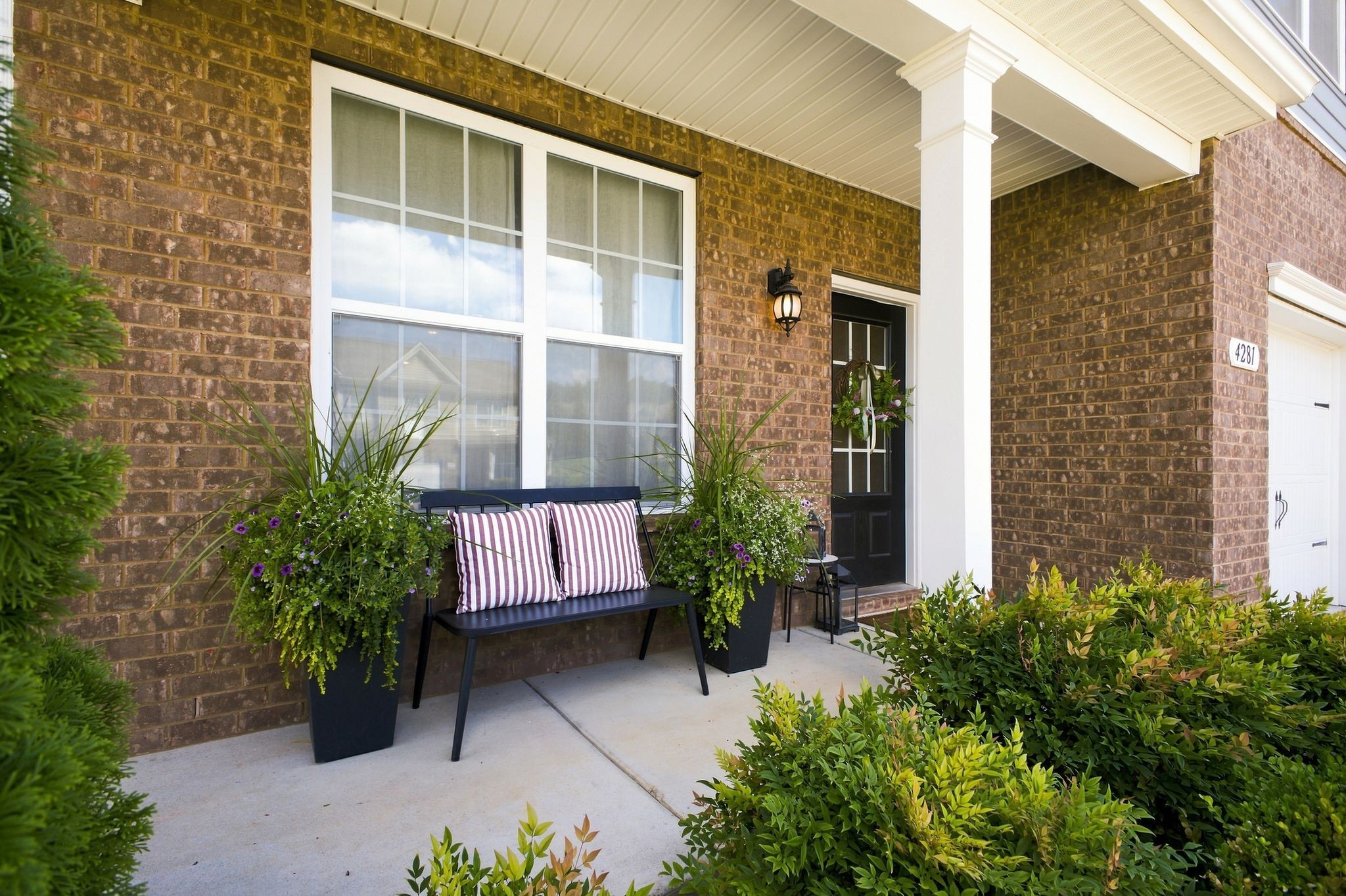 4281 Grapevine Loop
