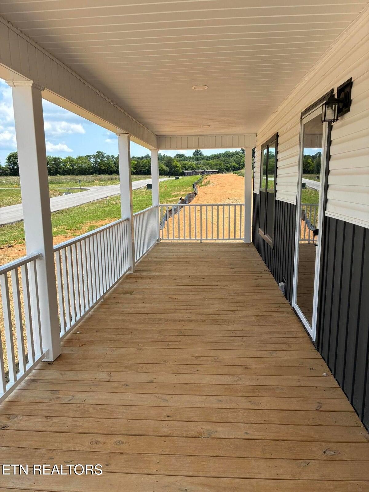 120 Unicoi Gate