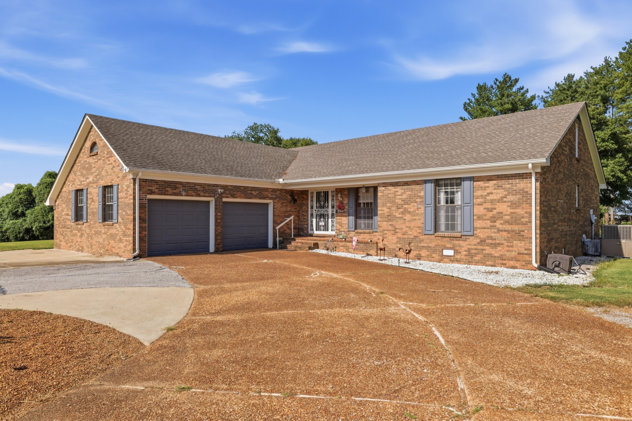 135 S Ed Moffatt Rd