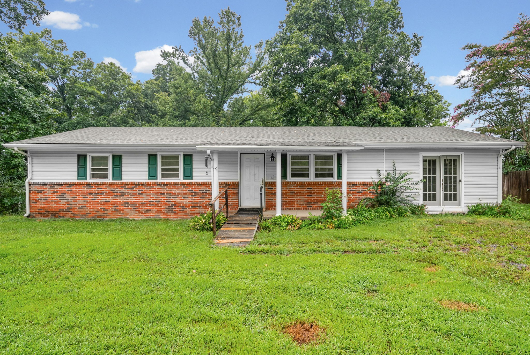 1069 Palmyra Rd
