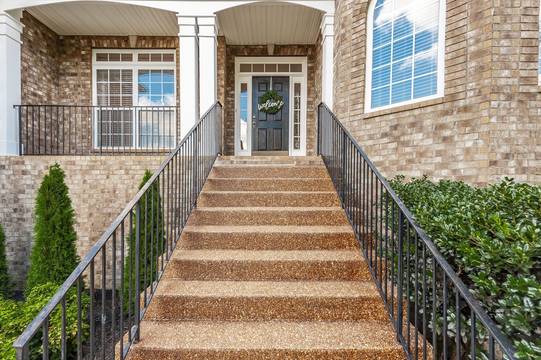 2054 Katherine Dr