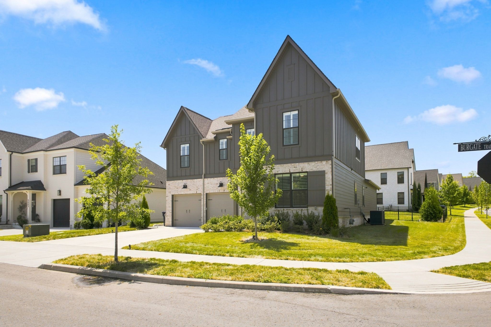 3487 Burgate Trl