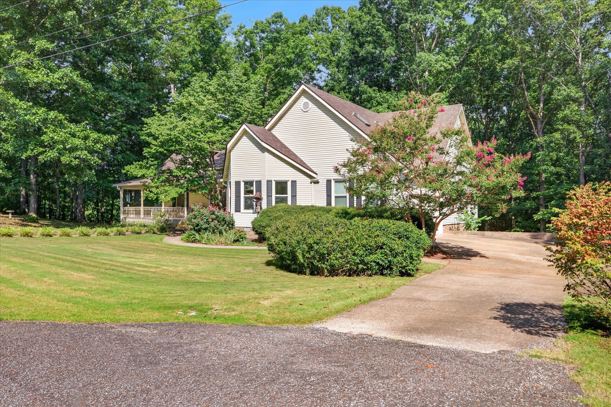 175 Castleton Cv