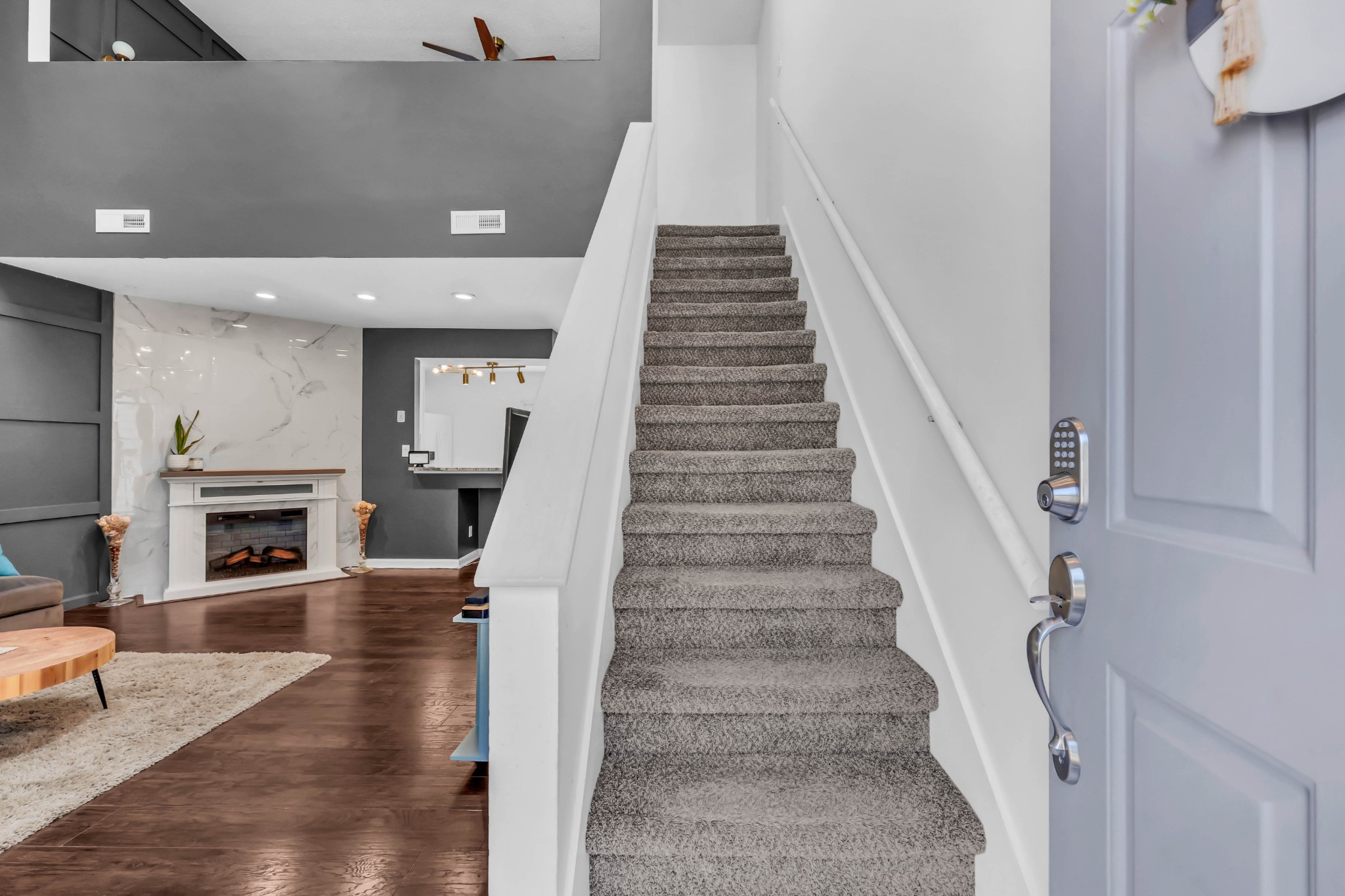 104 Carriage Pl